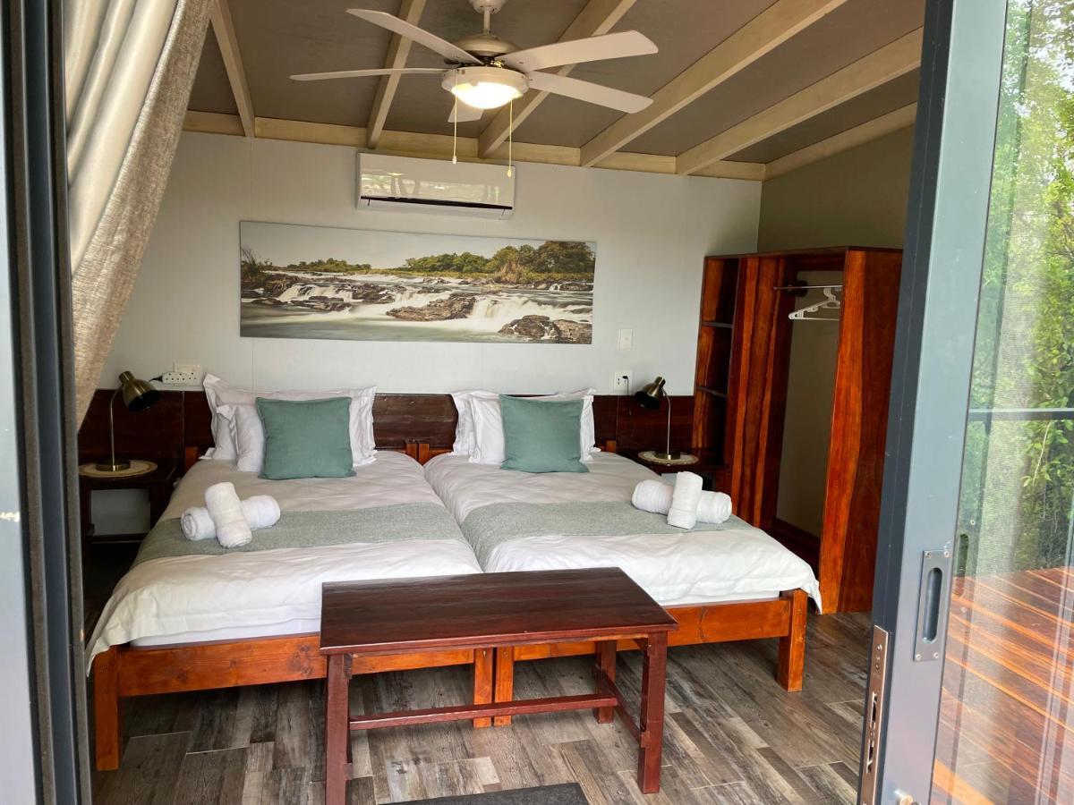 Divundu White Sands Lodge מראה חיצוני תמונה